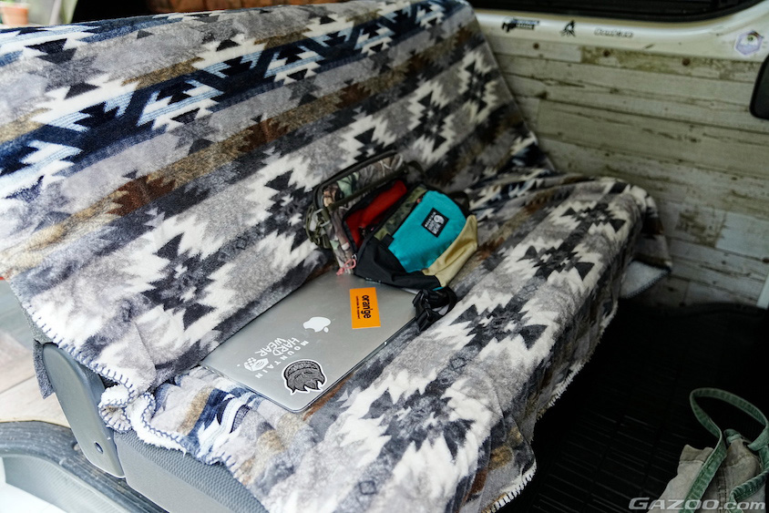 トヨタ・ハイエースのリアシート