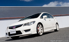 父から息子へ。シビックタイプR（FD2)は16年間慣れ親しんだファミリーカー