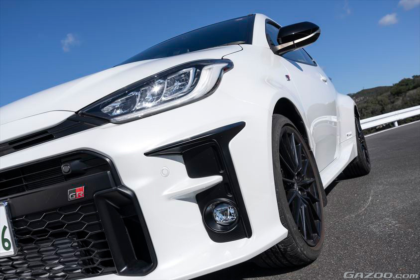 トヨタ・GRヤリスのフロント