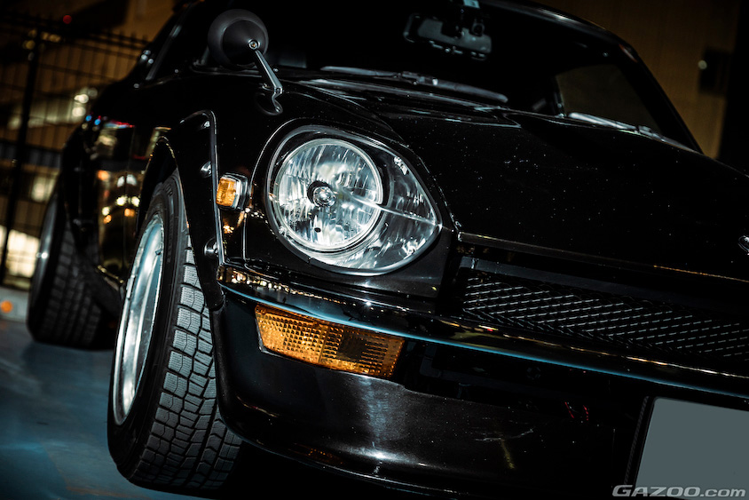 日産・フェアレディZ(GS30)のヘッドライト