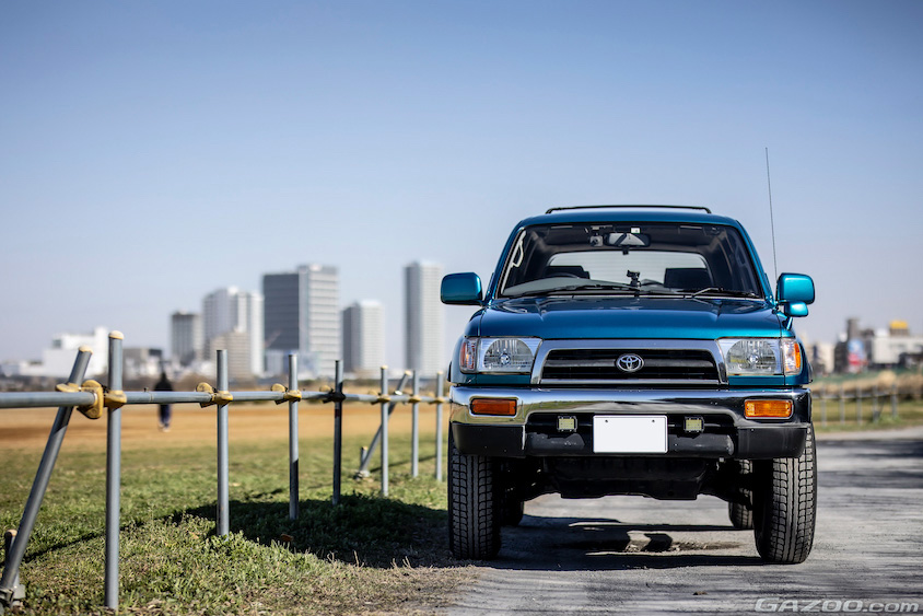 トヨタ・ハイラックスサーフのフロント