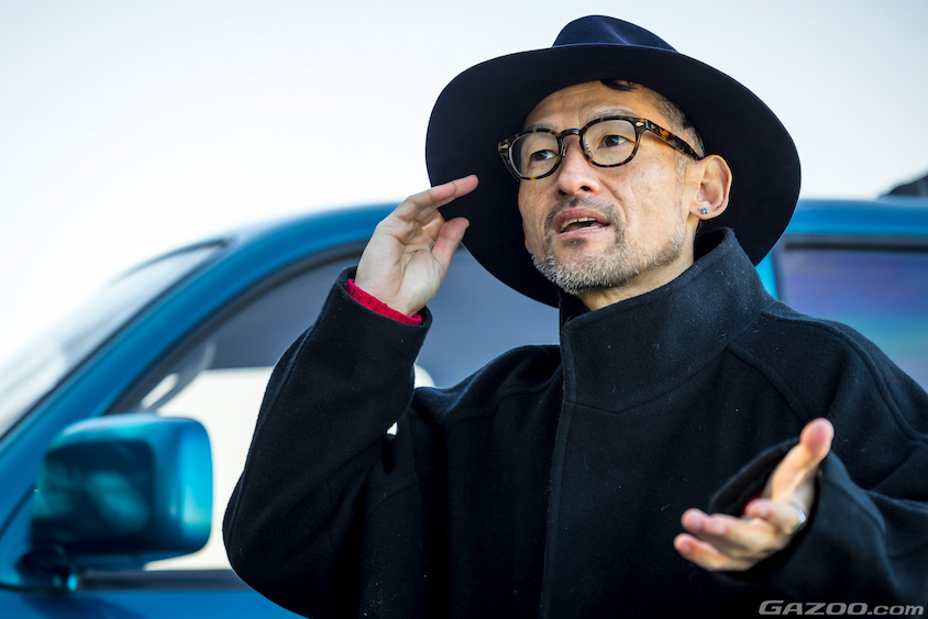 トヨタ・ハイラックスサーフのオーナーの岡田聖さん