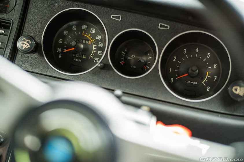 トヨタ・スプリンター トレノ（TE27）のメーター