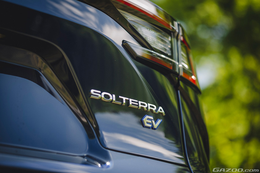 スバル・ソルテラのエンブレム