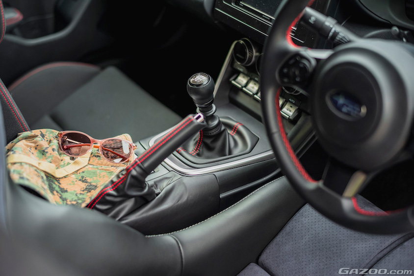 スバル・BRZのマニュアルシフト