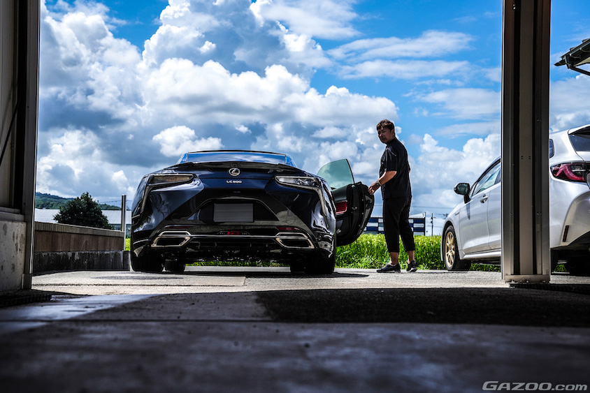 レクサス・LC500とオーナーさん