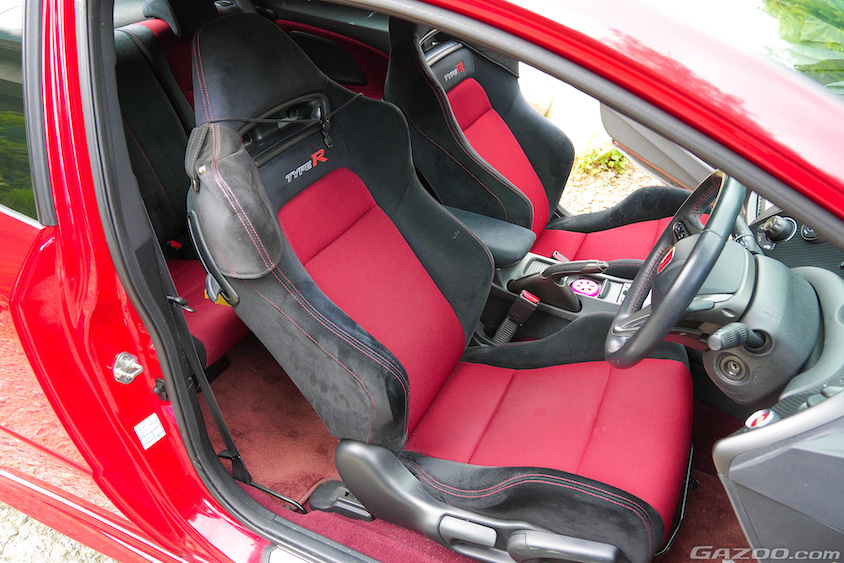 シビックタイプRユーロのシート