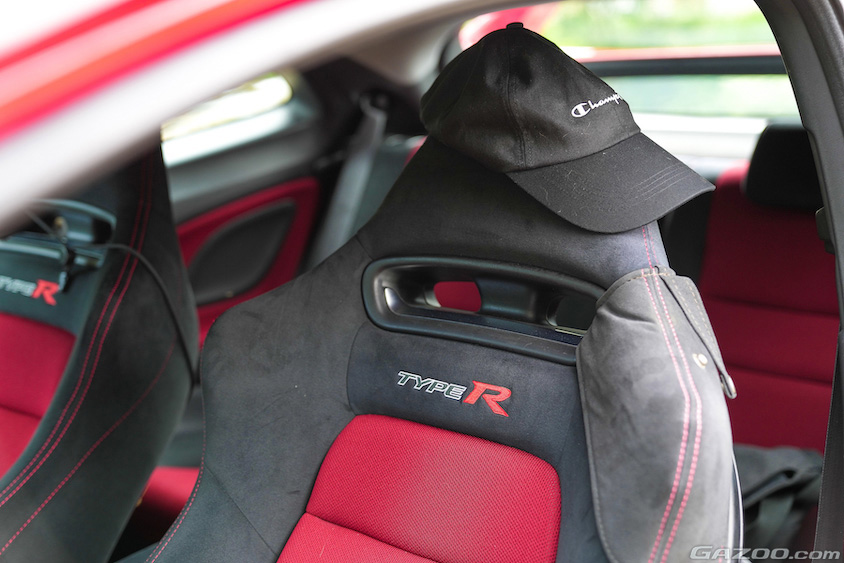 シビックタイプRユーロの助手席