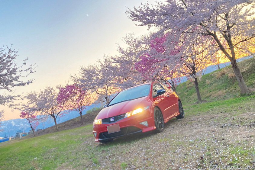 シビックタイプRユーロと桜