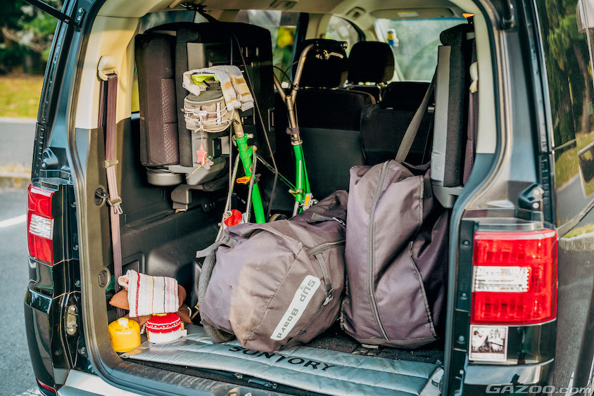 三菱・デリカD:5のラゲッジルーム