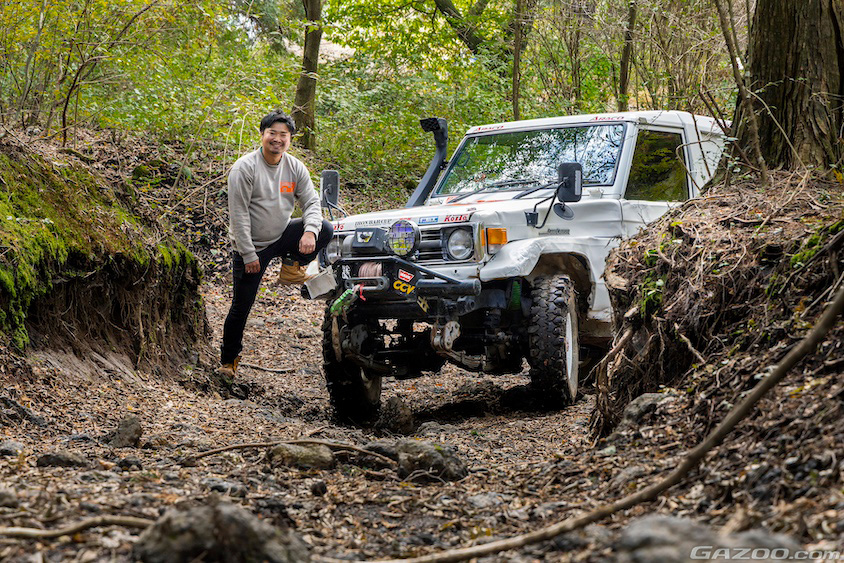 トヨタ・ランドルーザー70とオーナーさん
