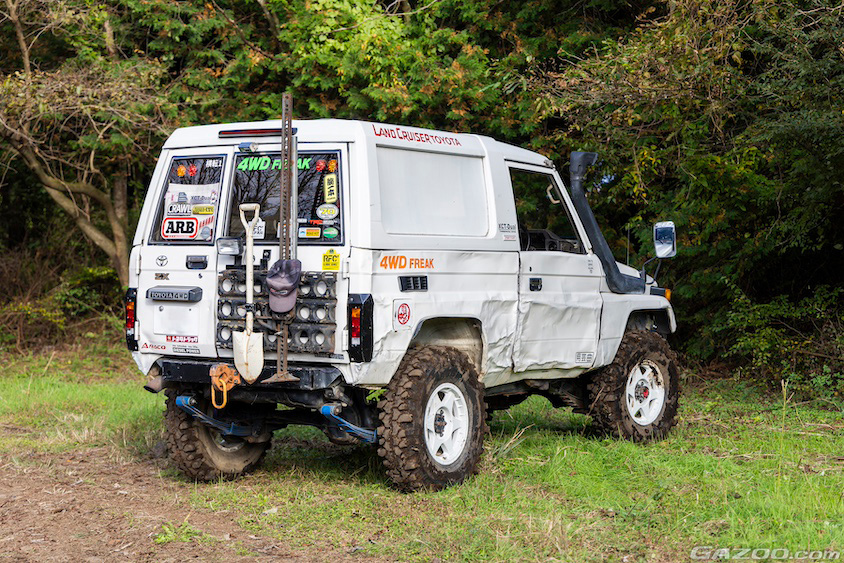 トヨタ・ランドルーザー70のリヤ