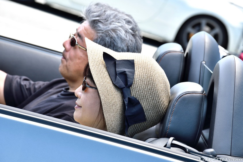 日産・フェアレディZ（Z33ロードスター）でよくドライブに行くというオーナーご夫婦