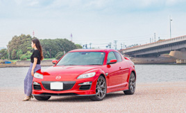 『マツダ RX-8』に一目惚れ！愛車ライフと写真ドライブを楽しむ