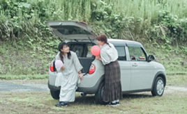 まるでペットみたいなスズキ「アルトラパン」と一緒に、カメラ女子のフォトドライブ