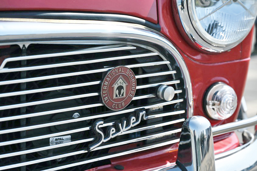 ローバーミニ(クラシックミニ)