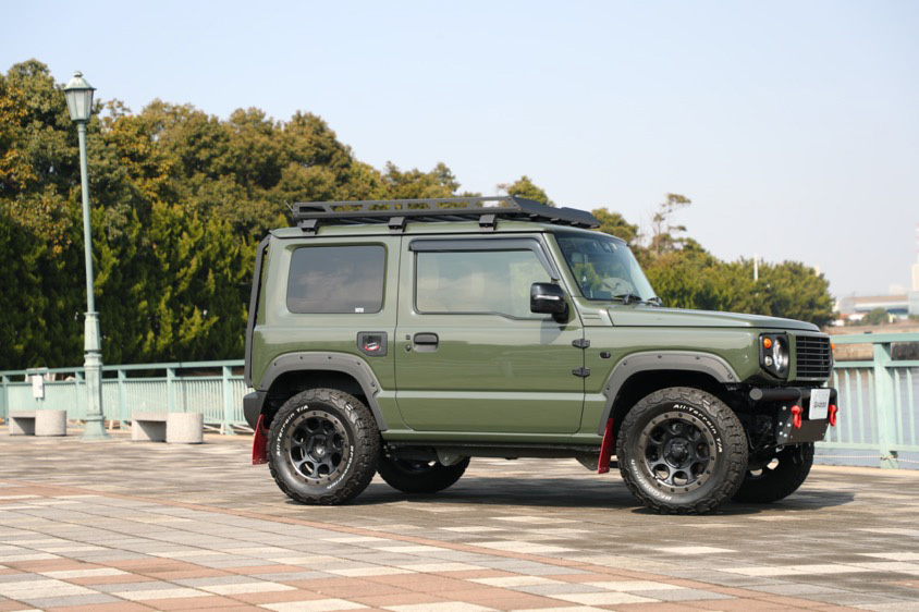 こだわりのカスタムが詰め込まれたスズキ・ジムニー