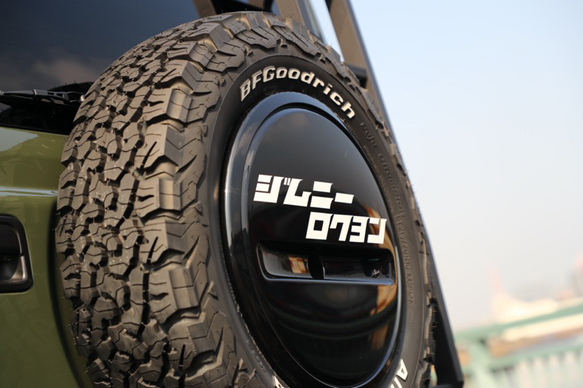 スズキ・ジムニーのスペアタイヤ