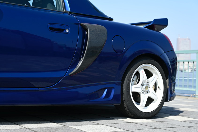 トヨタのMR-Sの左リア