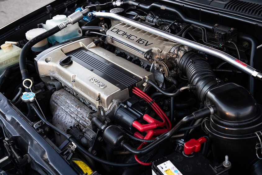 いすゞ・ジェミニ ZZハンドリング・バイ・ロータス エンジンルーム