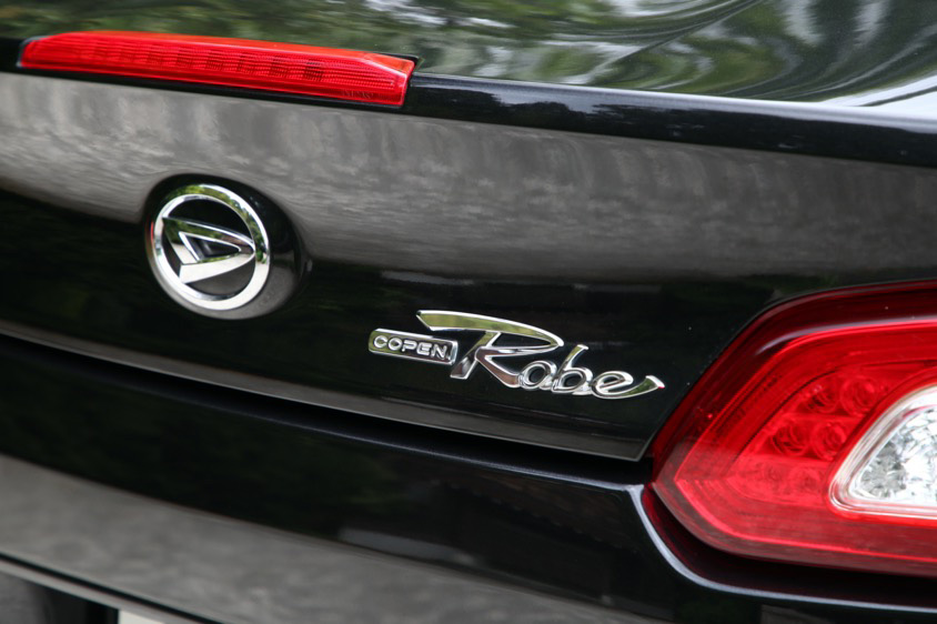 ダイハツのコペン・ローブのエンブレム