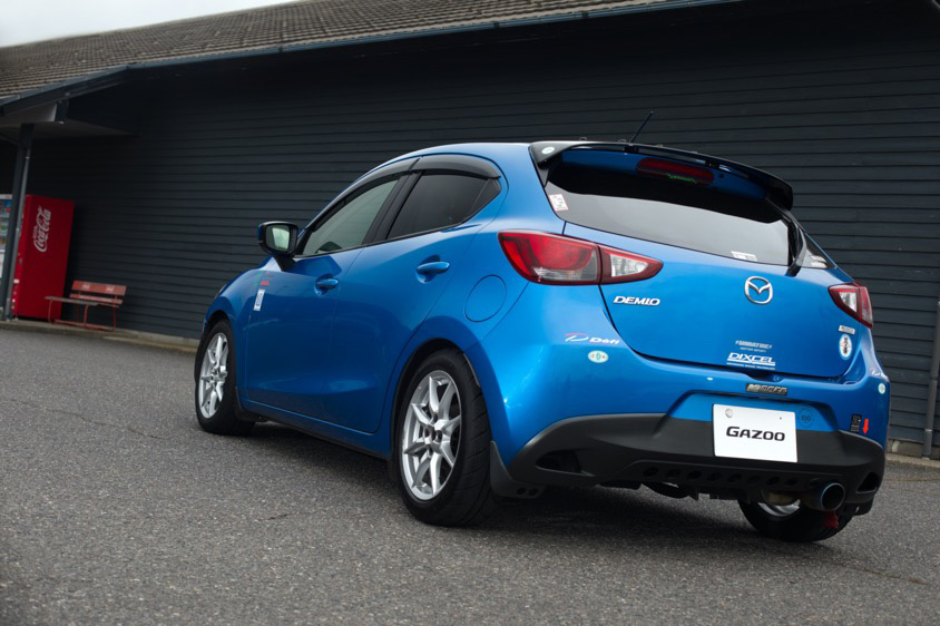 マツダ・デミオ15MBのリア