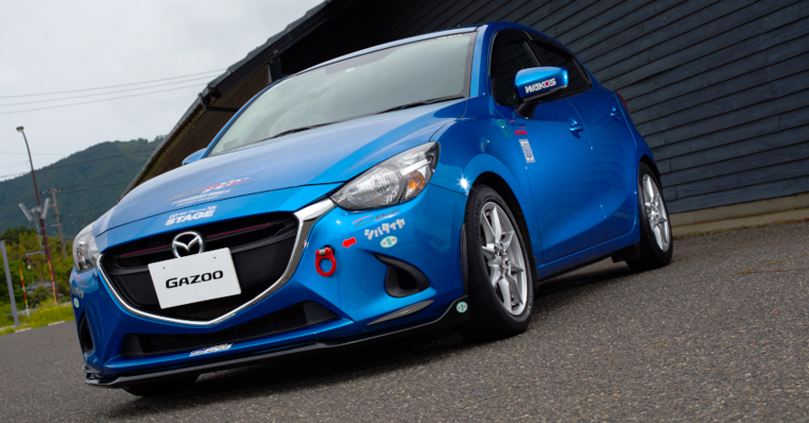 4代目デミオの競技向けグレード15MBで、サーキット走行も街乗りも