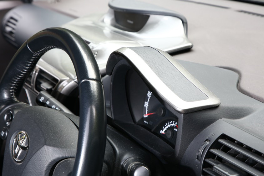 トヨタ・iQのインテリア