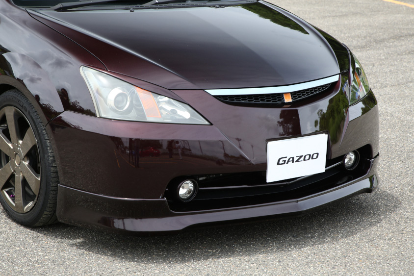 トヨタ・WiLL VSの眼鏡と呼ばれるパーツ