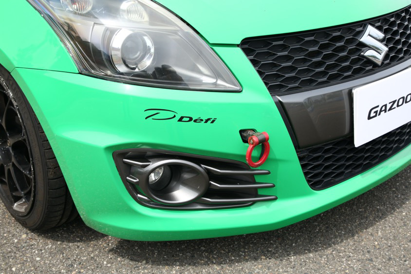 スズキ・スイフトスポーツの右フロント