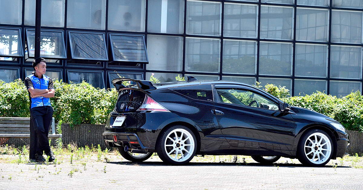 イジる楽しさ、釣りも長距離ドライブも全部満たしてくれるCR-Z