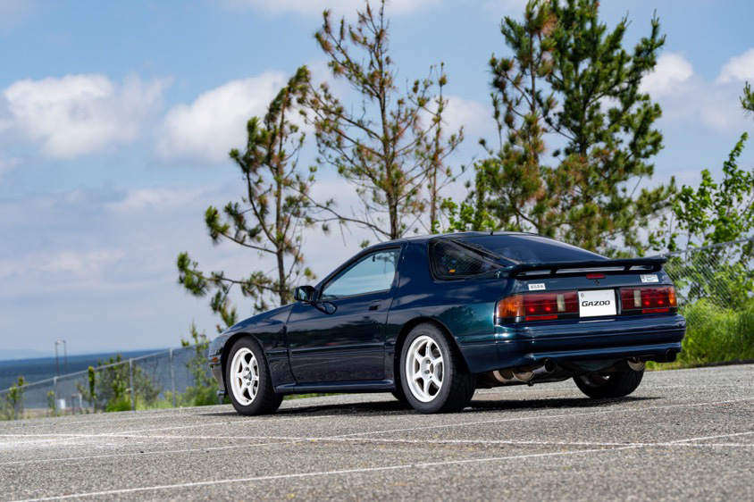 マツダ・サバンナRX-7 ウィニングリミテッド(FC3S)