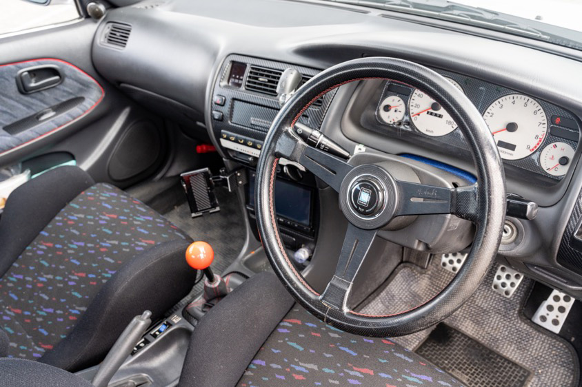 1994年式トヨタ・TRD2000(AE101改)の運転席