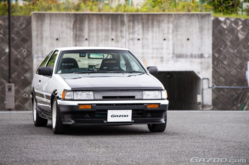 GAZOO愛車取材会東京の会場であるトヨタ東京自動車大学校で取材した1985年式トヨタ・スプリンタートレノGTアペックス(AE86)