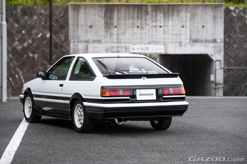GAZOO愛車取材会東京の会場であるトヨタ東京自動車大学校で取材した1985年式トヨタ・スプリンタートレノGTアペックス(AE86)