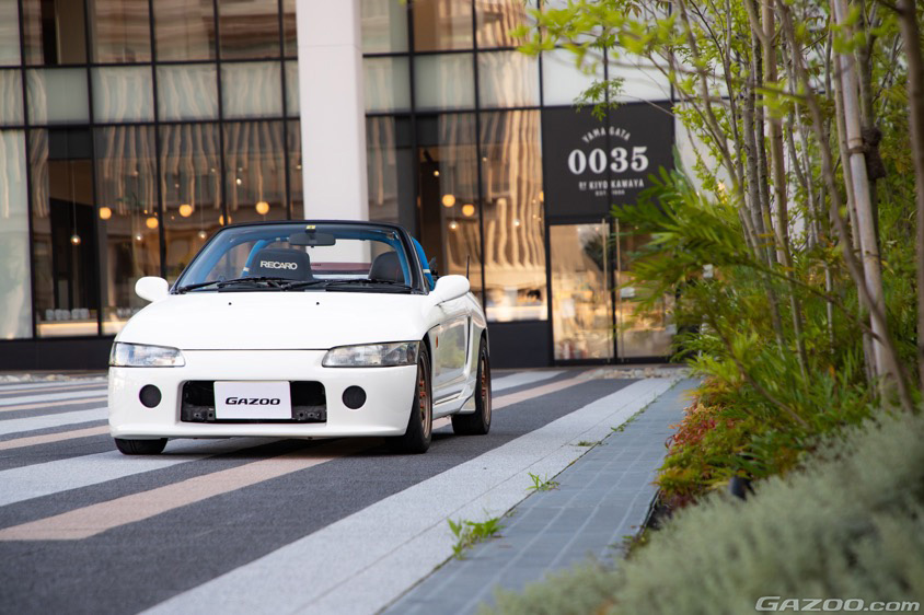 GAZOO愛車取材会の会場で山形駅前の『やまぎん県民ホール イベント広場』で取材したホンダ ビート