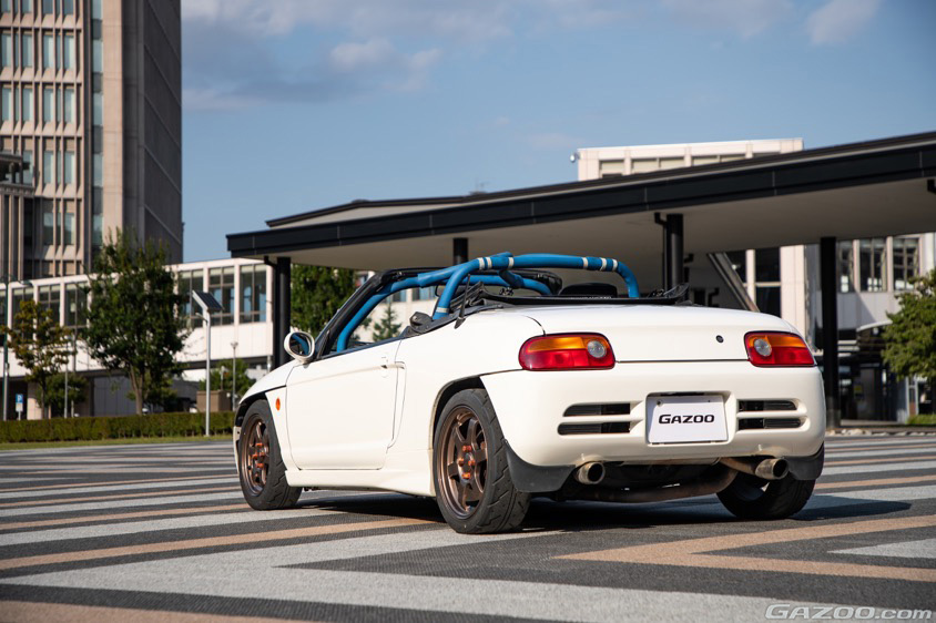 GAZOO愛車取材会の会場で山形駅前の『やまぎん県民ホール イベント広場』で取材したホンダ ビート