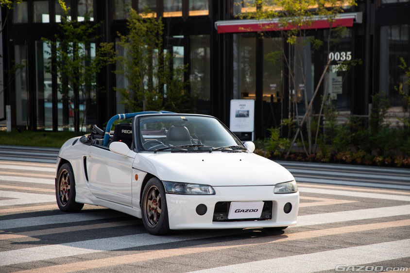 GAZOO愛車取材会の会場で山形駅前の『やまぎん県民ホール イベント広場』で取材したホンダ ビート