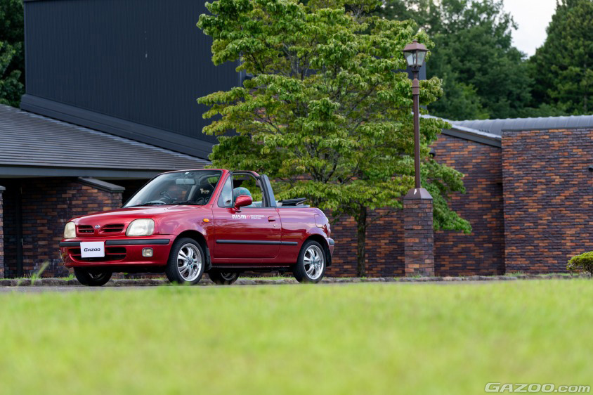 GAZOO愛車取材会の会場である福島県福島市四季の里で取材した日産・マーチカブリオレ