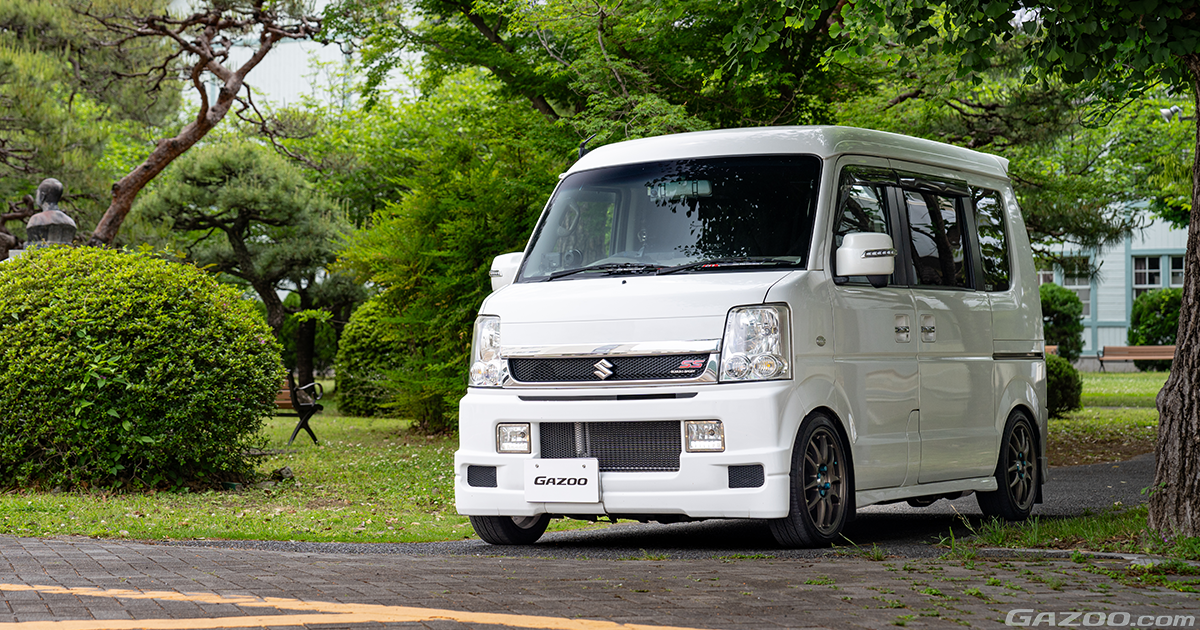 地球を17周!? エブリイバンで68万キロを走破する驚きのカーライフ