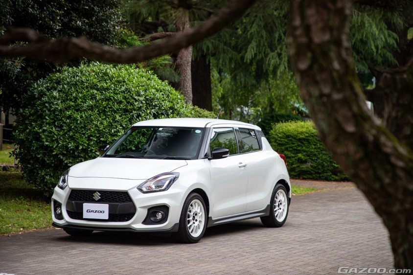 GAZOO愛車取材会の会場である群馬県群馬大学桐生キャンパスで取材したスズキ・スイフトスポーツ(ZC33S)