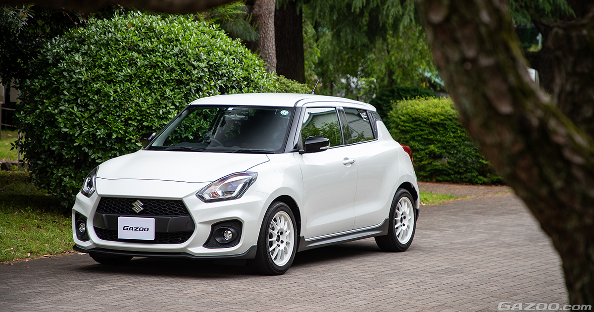 親の英才教育』でクルマ好きになった青年の愛車ライフ、スイスポから