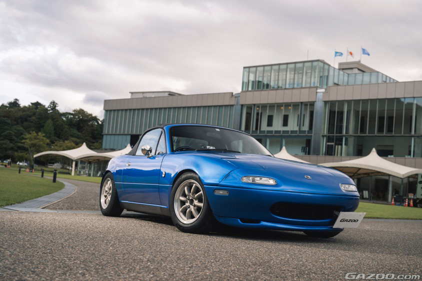 GAZOO愛車取材会の会場であり石川県政記念 しいのき迎賓館で取材した1993年式ユーノス・ロードスター Sスペシャル（NA8C）