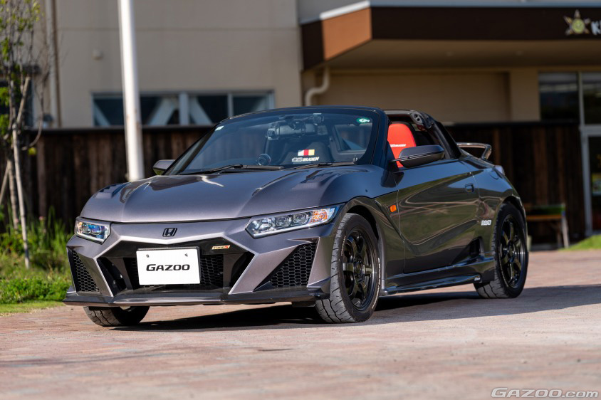 GAZOO愛車取材会の会場である宮城県東松島市のKIBOTCHA(キボッチャ)で取材したホンダ・S660