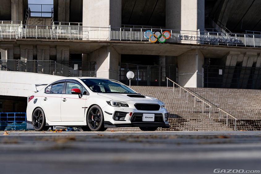 GAZOO愛車取材会の会場である南長野運動公園で取材した2015年式スバルWRX STi タイプS(VAB)