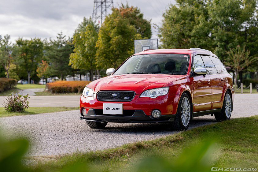 GAZOO愛車取材会の会場である南長野運動公園で取材したスバル・レガシィアウトバック（BP9型）