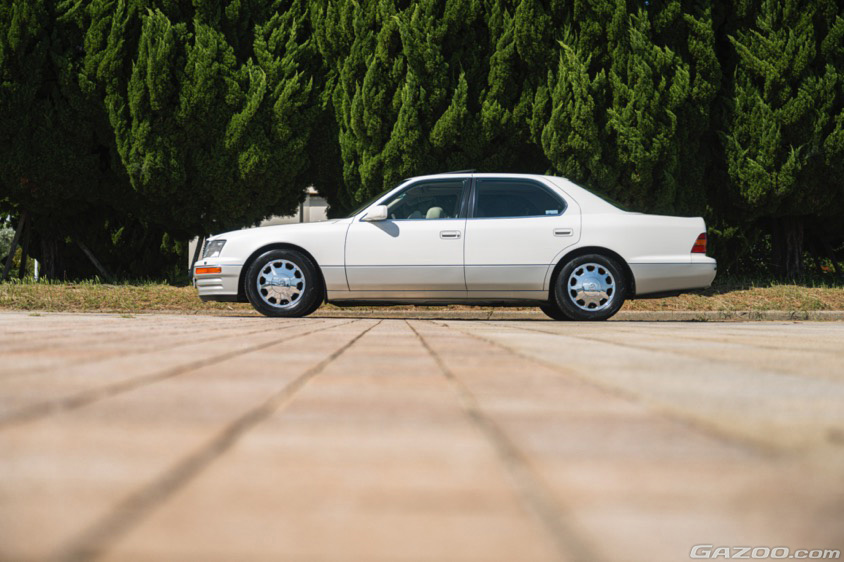 GAZOO愛車取材会の会場、富山県射水市の海王丸パークで取材した1996年式のトヨタ・セルシオ(UCF21)