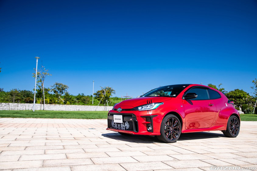 GAZOO愛車取材会の会場、富山県射水市の海王丸パークで取材したトヨタ・GRヤリス