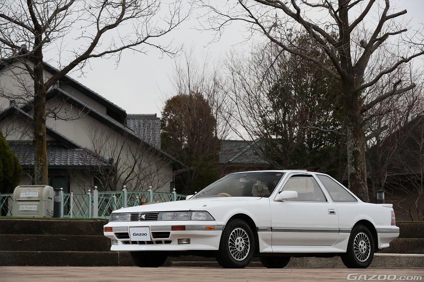 GAZOO愛車取材会の会場である国営木曽三川公園 アクアワールド水郷パークセンターで取材したトヨタ・ソアラ(MZ20型)