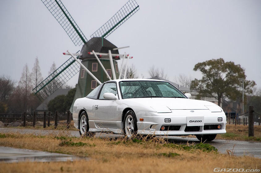 GAZOO愛車取材会の会場である国営木曽三川公園 アクアワールド水郷パークセンターで取材した日産・180SX（RPS13型）